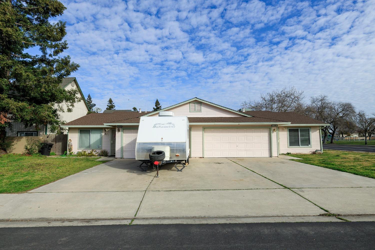 Detail Gallery Image 1 of 1 For 1294 E J St, Oakdale,  CA 95361 - – Beds | – Baths