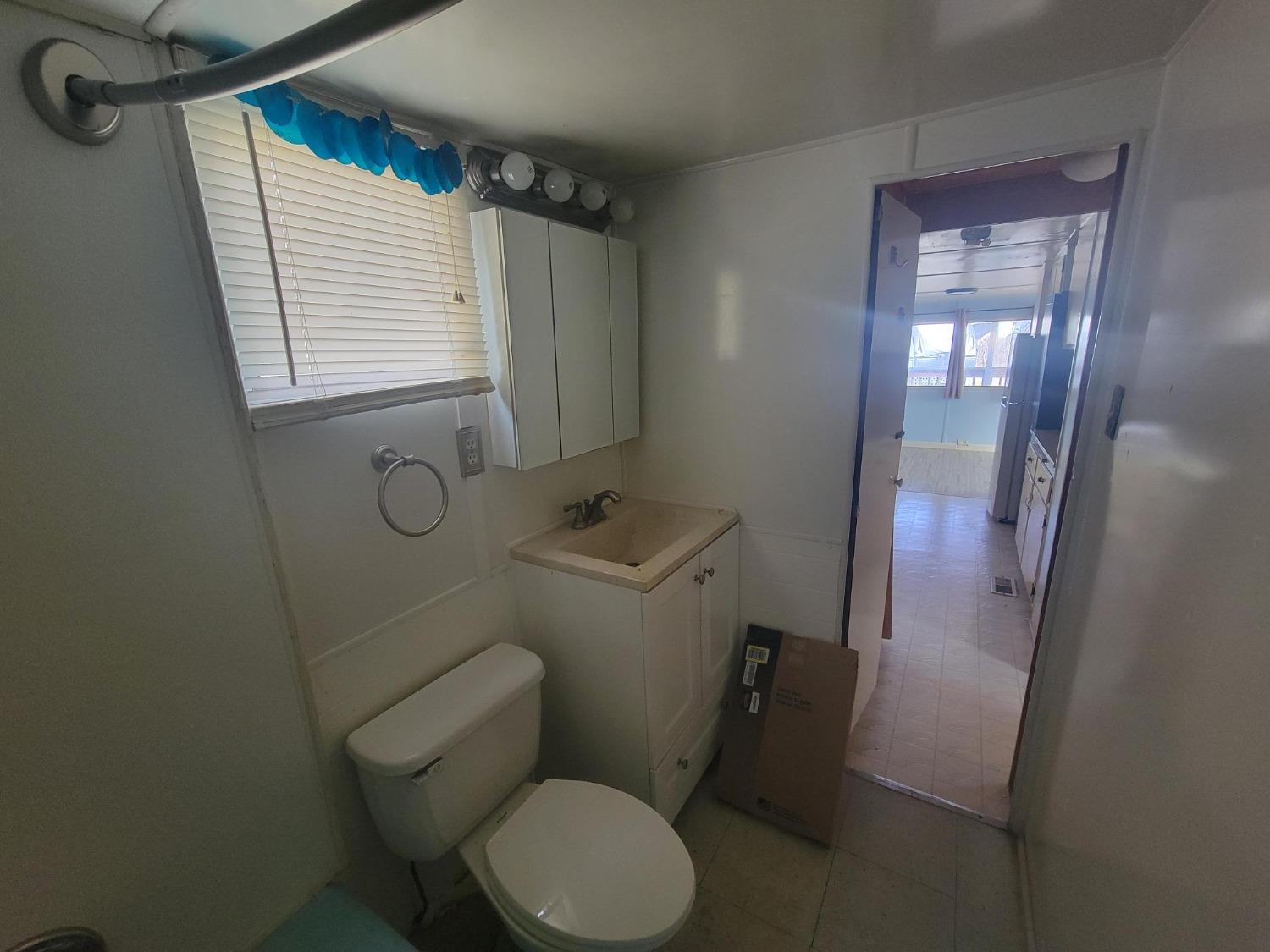 Detail Gallery Image 8 of 11 For 908 Atlantic Street 28, Roseville,  CA 95678 - 1 Beds | 1 Baths