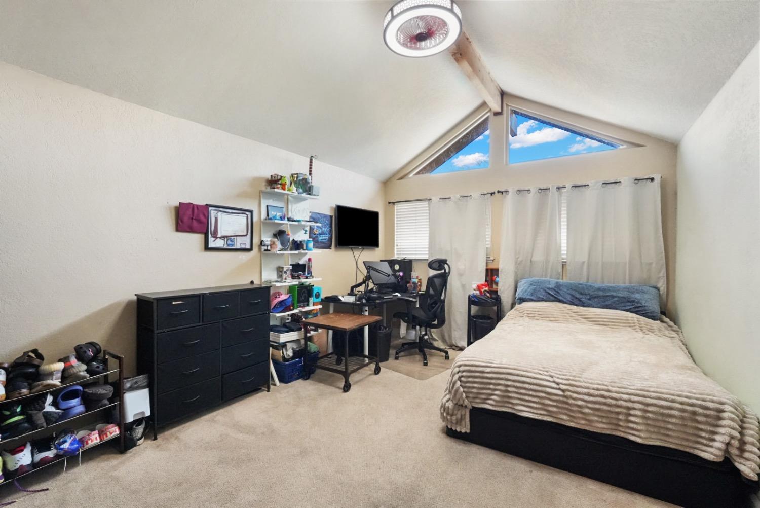Detail Gallery Image 29 of 41 For 4044 Fort Donelson Dr, Stockton,  CA 95219 - 4 Beds | 4/1 Baths