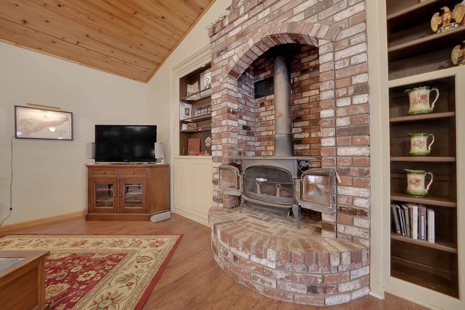 Detail Gallery Image 17 of 77 For 21740 Homestead Rd, Pine Grove,  CA 95665 - 3 Beds | 3 Baths