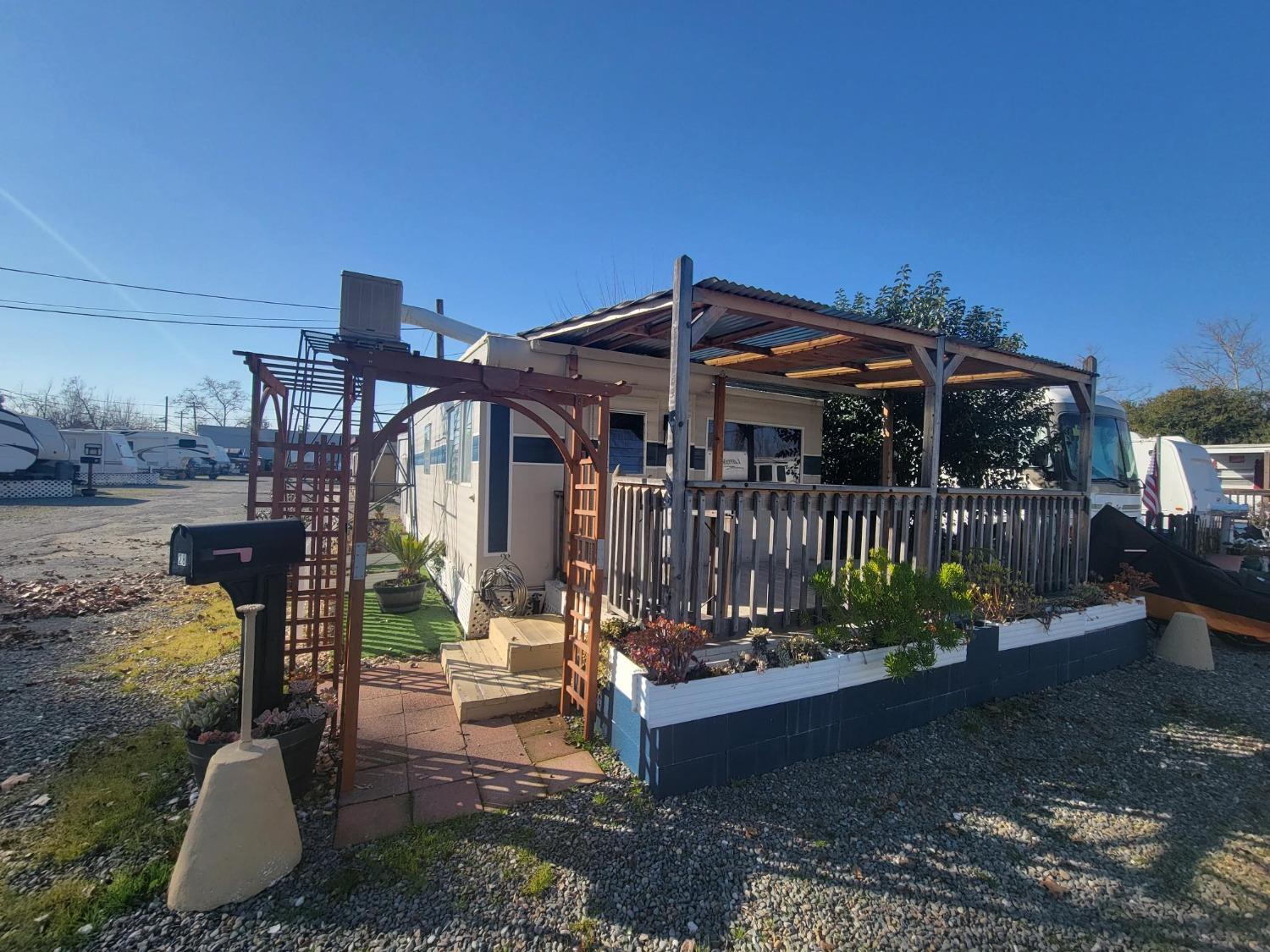 Detail Gallery Image 1 of 11 For 908 Atlantic Street 28, Roseville,  CA 95678 - 1 Beds | 1 Baths