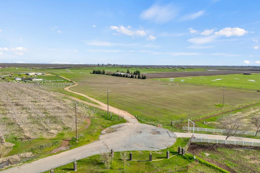 Borden Road, Herald, California image 9