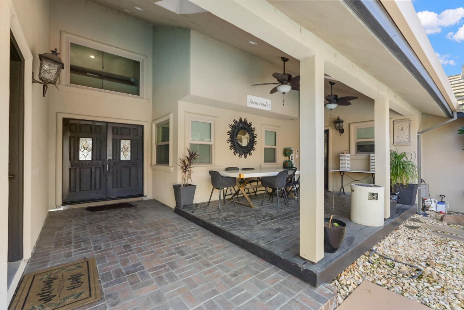 Detail Gallery Image 7 of 41 For 4044 Fort Donelson Dr, Stockton,  CA 95219 - 4 Beds | 4/1 Baths