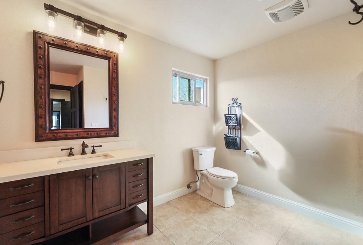 Detail Gallery Image 31 of 41 For 4044 Fort Donelson Dr, Stockton,  CA 95219 - 4 Beds | 4/1 Baths