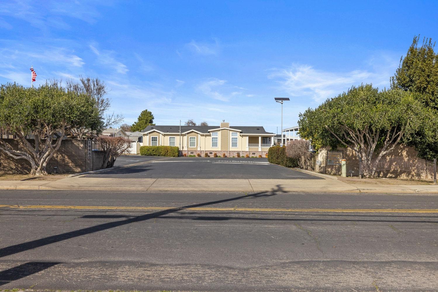 Detail Gallery Image 37 of 41 For 19960 American Ave 26, Hilmar,  CA 95324 - 3 Beds | 2 Baths