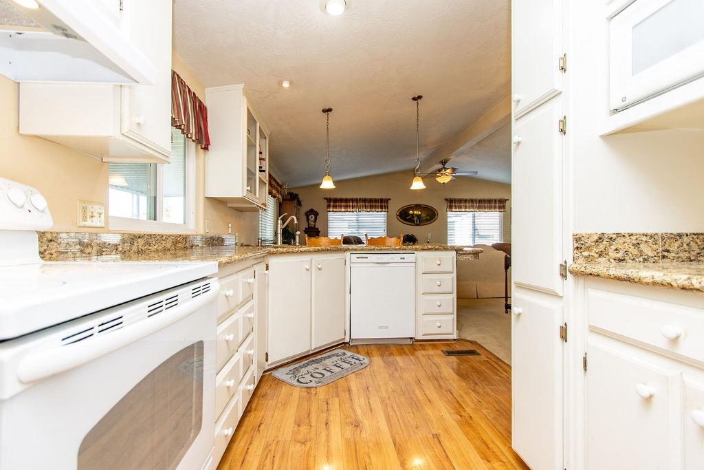 Detail Gallery Image 27 of 47 For 19667 American Ave #68, Hilmar,  CA 95324 - 3 Beds | 2 Baths