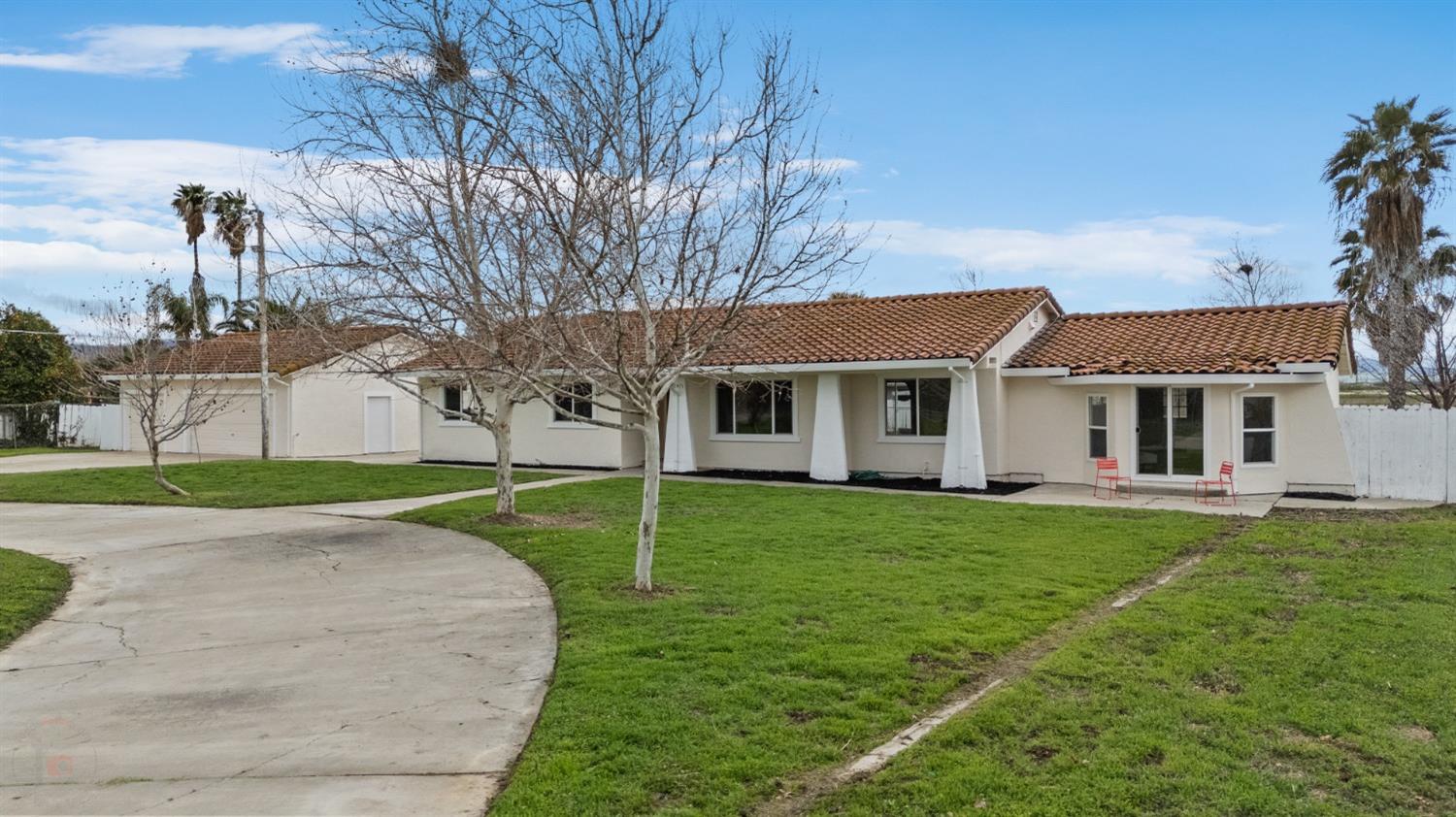 Detail Gallery Image 10 of 76 For 32475 S Bird Rd, Tracy,  CA 95304 - 4 Beds | 2/1 Baths