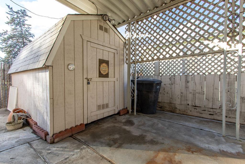 Detail Gallery Image 11 of 47 For 19667 American Ave #68, Hilmar,  CA 95324 - 3 Beds | 2 Baths