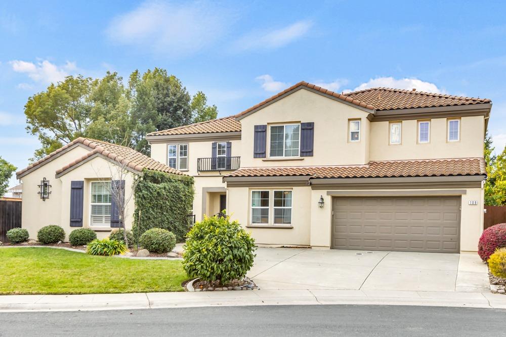 Detail Gallery Image 1 of 1 For 109 Starwood Ct, Roseville,  CA 95747 - 7 Beds | 5/1 Baths