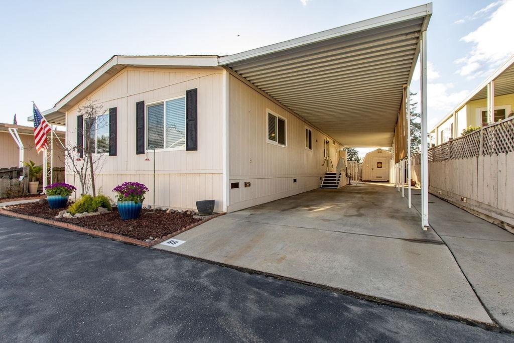 Detail Gallery Image 8 of 47 For 19667 American Ave #68, Hilmar,  CA 95324 - 3 Beds | 2 Baths