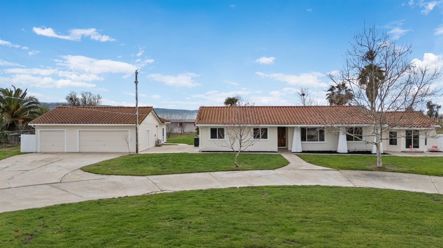 Detail Gallery Image 2 of 76 For 32475 S Bird Rd, Tracy,  CA 95304 - 4 Beds | 2/1 Baths