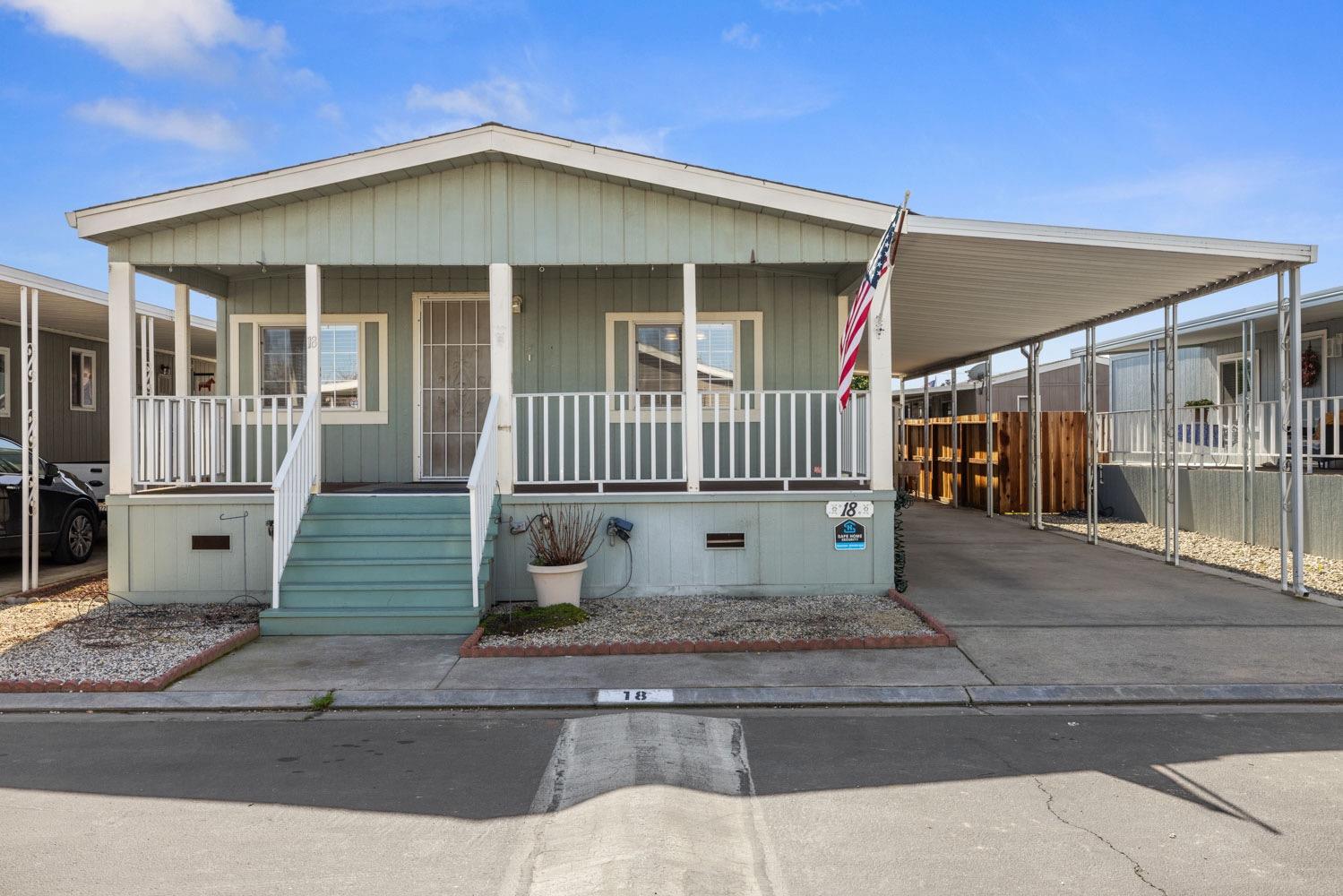 Detail Gallery Image 6 of 32 For 19960 American Ave 18, Hilmar,  CA 95324 - 2 Beds | 2 Baths