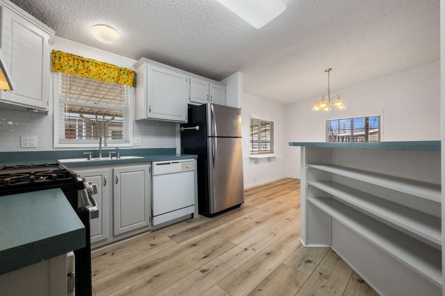 Detail Gallery Image 8 of 32 For 19960 American Ave 18, Hilmar,  CA 95324 - 2 Beds | 2 Baths