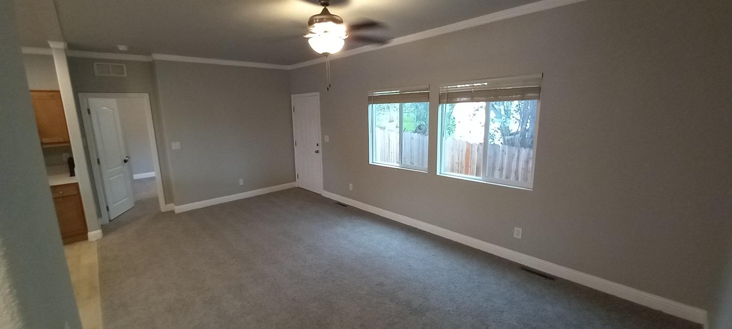 Detail Gallery Image 9 of 21 For 3415 Oro Dam Blvd. E 113, Oroville,  CA 95966 - 3 Beds | 2 Baths
