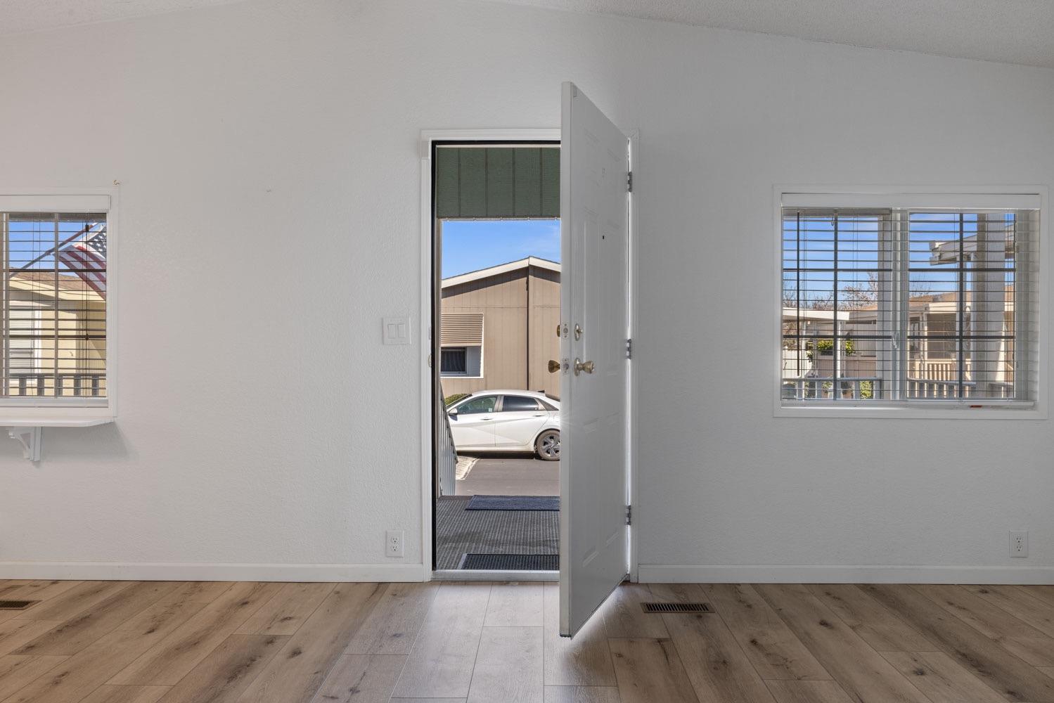 Detail Gallery Image 3 of 32 For 19960 American Ave 18, Hilmar,  CA 95324 - 2 Beds | 2 Baths