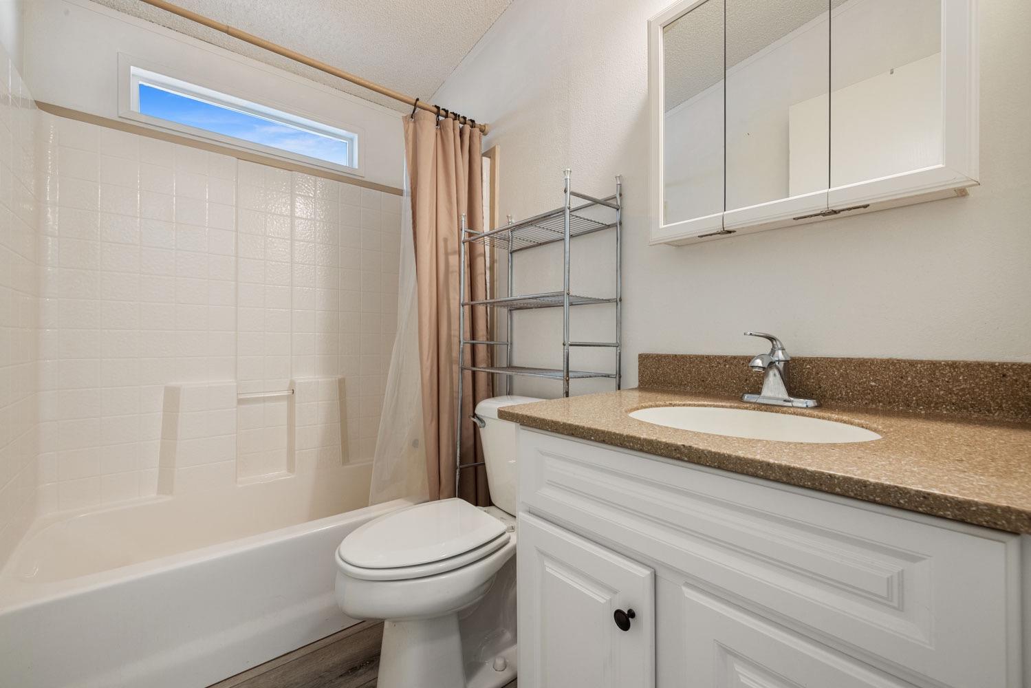 Detail Gallery Image 13 of 32 For 19960 American Ave 18, Hilmar,  CA 95324 - 2 Beds | 2 Baths