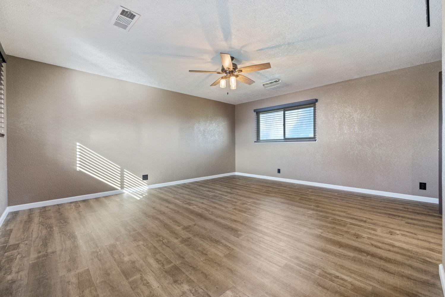 Detail Gallery Image 25 of 61 For 4001 Langworth Rd, Modesto,  CA 95357 - 4 Beds | 3 Baths