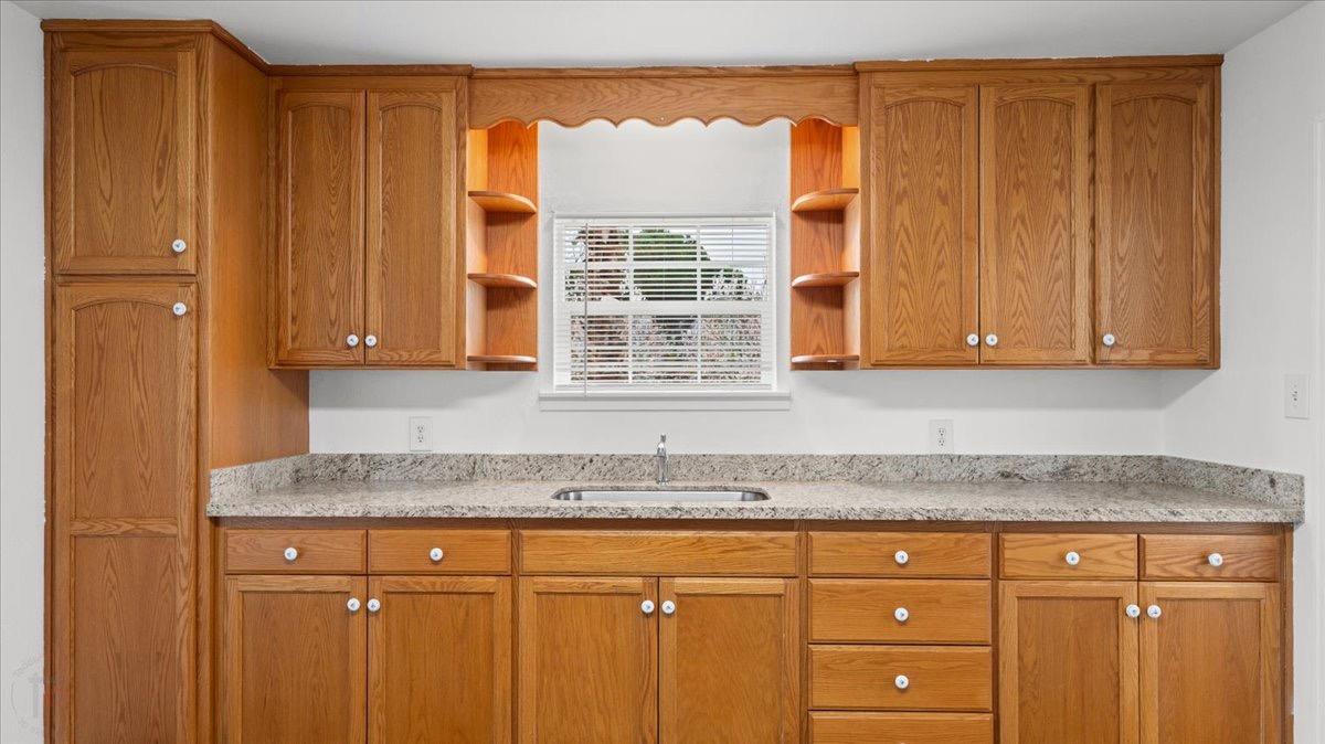 Detail Gallery Image 22 of 71 For 21915 Oleander Ave, Manteca,  CA 95337 - 3 Beds | 2 Baths
