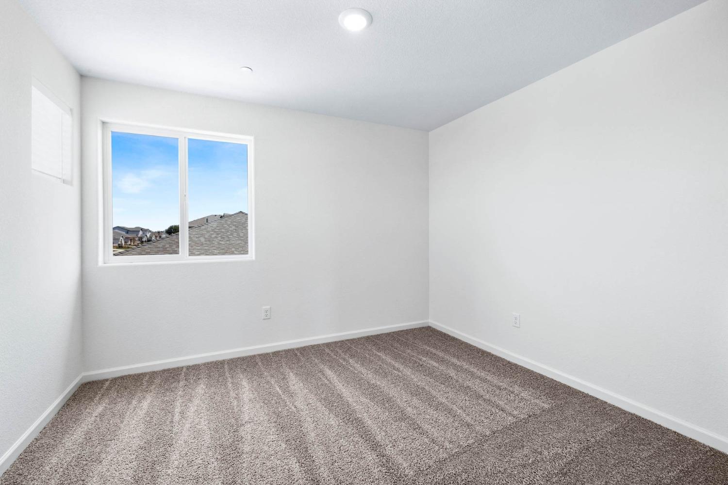 Detail Gallery Image 16 of 18 For 2151 Rita Ct, Linda,  CA 95901 - 5 Beds | 3 Baths