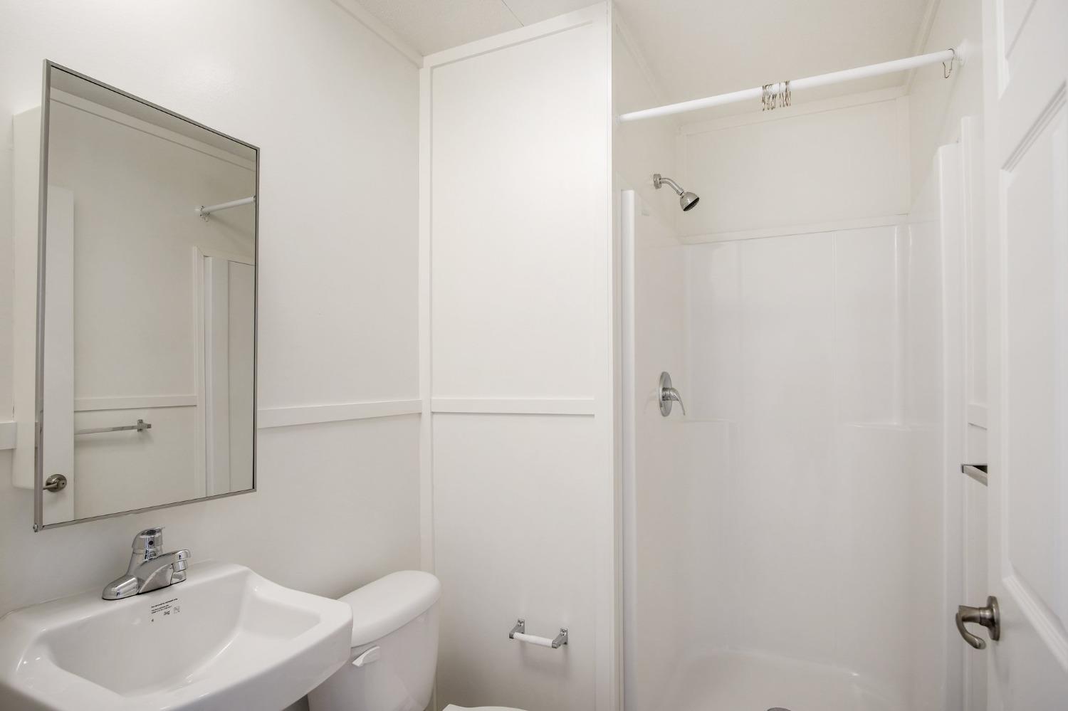 Detail Gallery Image 23 of 29 For 1400 Meredith Ave 81, Gustine,  CA 95322 - 3 Beds | 2 Baths