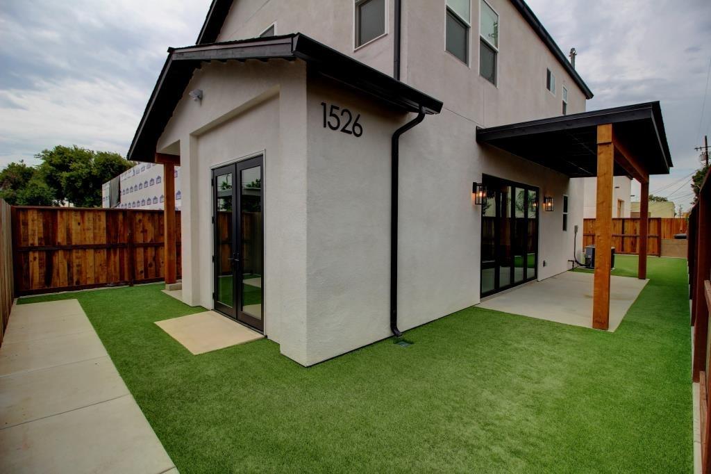 Detail Gallery Image 9 of 79 For 1526 Third Street, Escalon,  CA 95320 - 3 Beds | 3 Baths