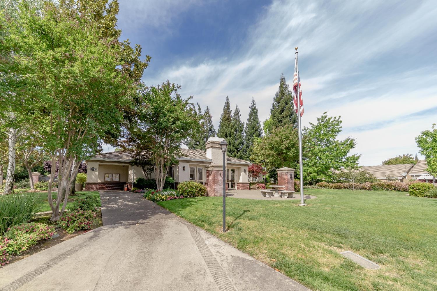 Crystal Glen Place, Folsom, California image 38