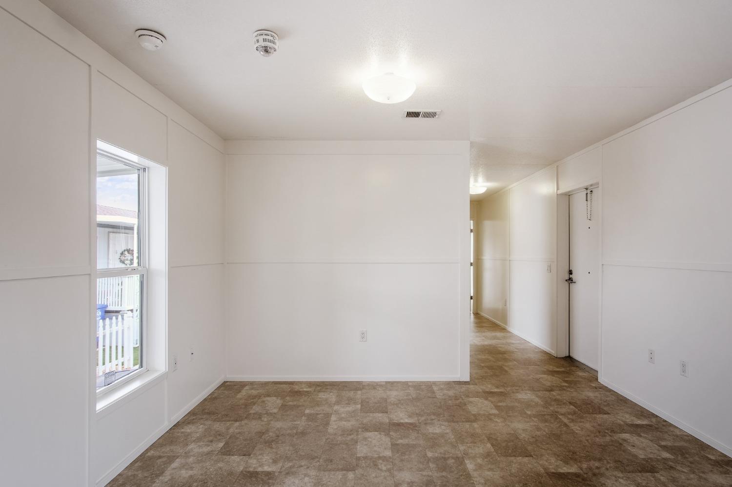 Detail Gallery Image 6 of 29 For 1400 Meredith Ave 81, Gustine,  CA 95322 - 3 Beds | 2 Baths