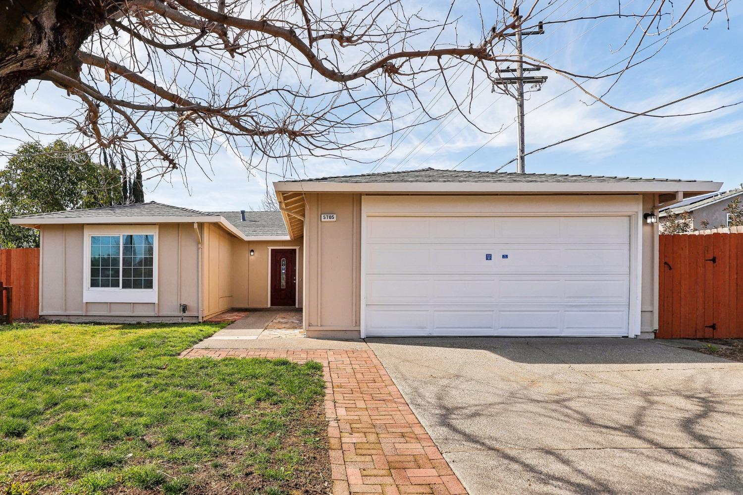 Andrea Boulevard, Sacramento CA 95842