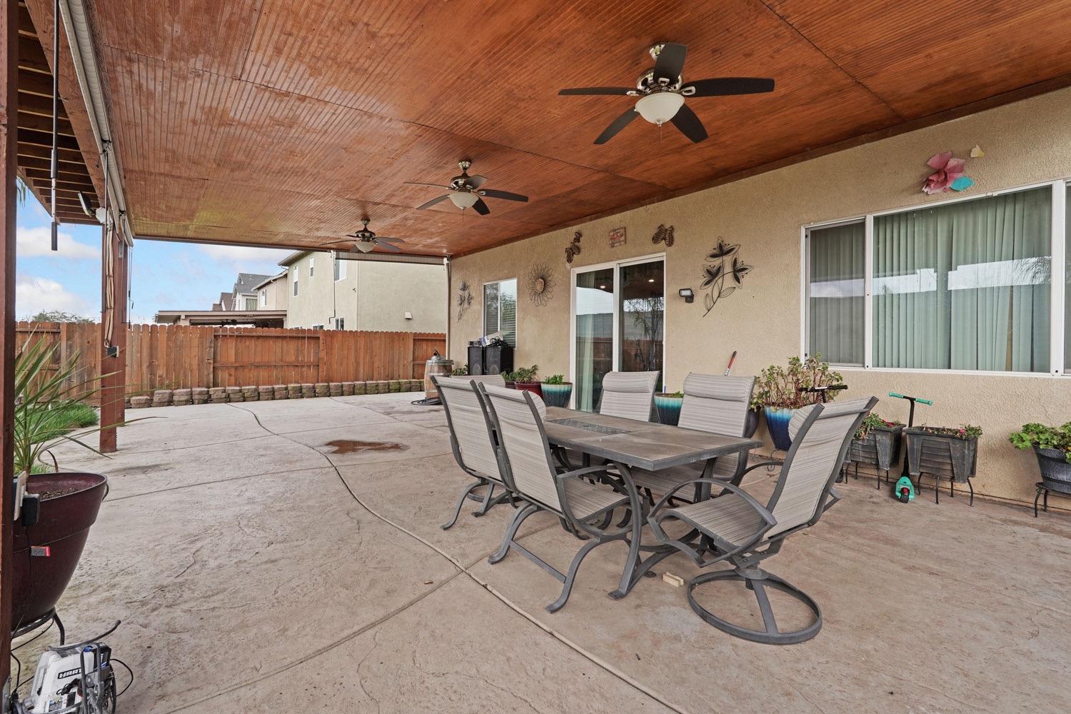 Detail Gallery Image 16 of 16 For 3515 Carly Dr, Stockton,  CA 95205 - 3 Beds | 2/1 Baths