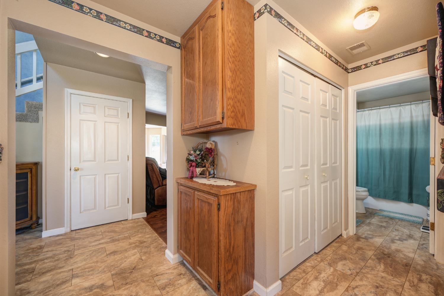 Detail Gallery Image 76 of 81 For 3472 See View Court, Rescue,  CA 95672 - 4 Beds | 3 Baths