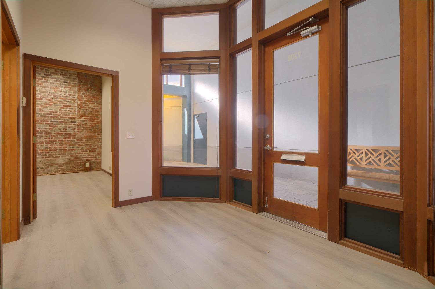 Detail Gallery Image 2 of 20 For 720 Main St #C,  Woodland,  CA 95695 - – Beds | – Baths