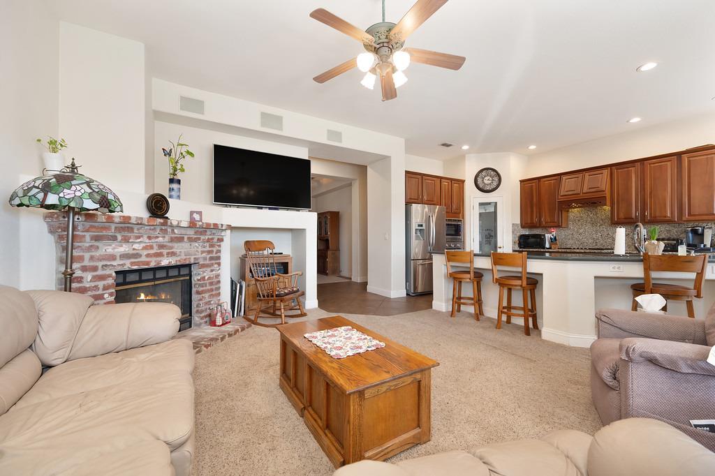 Danielle Drive, Roseville, California image 22