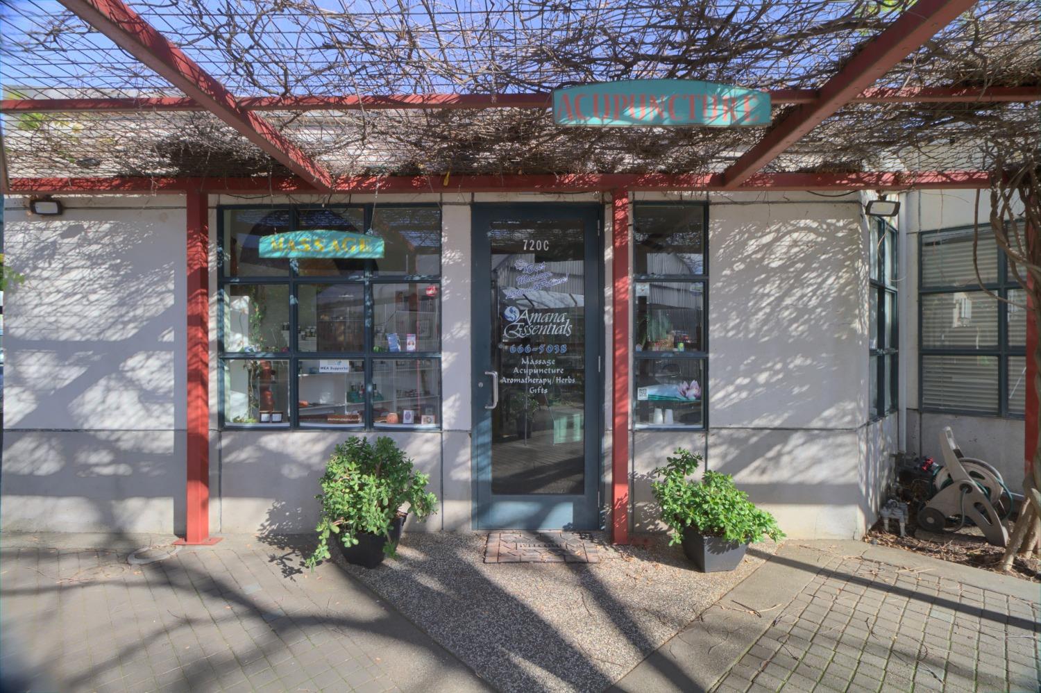 Detail Gallery Image 33 of 44 For 720 Main St #B,  Woodland,  CA 95695 - – Beds | – Baths