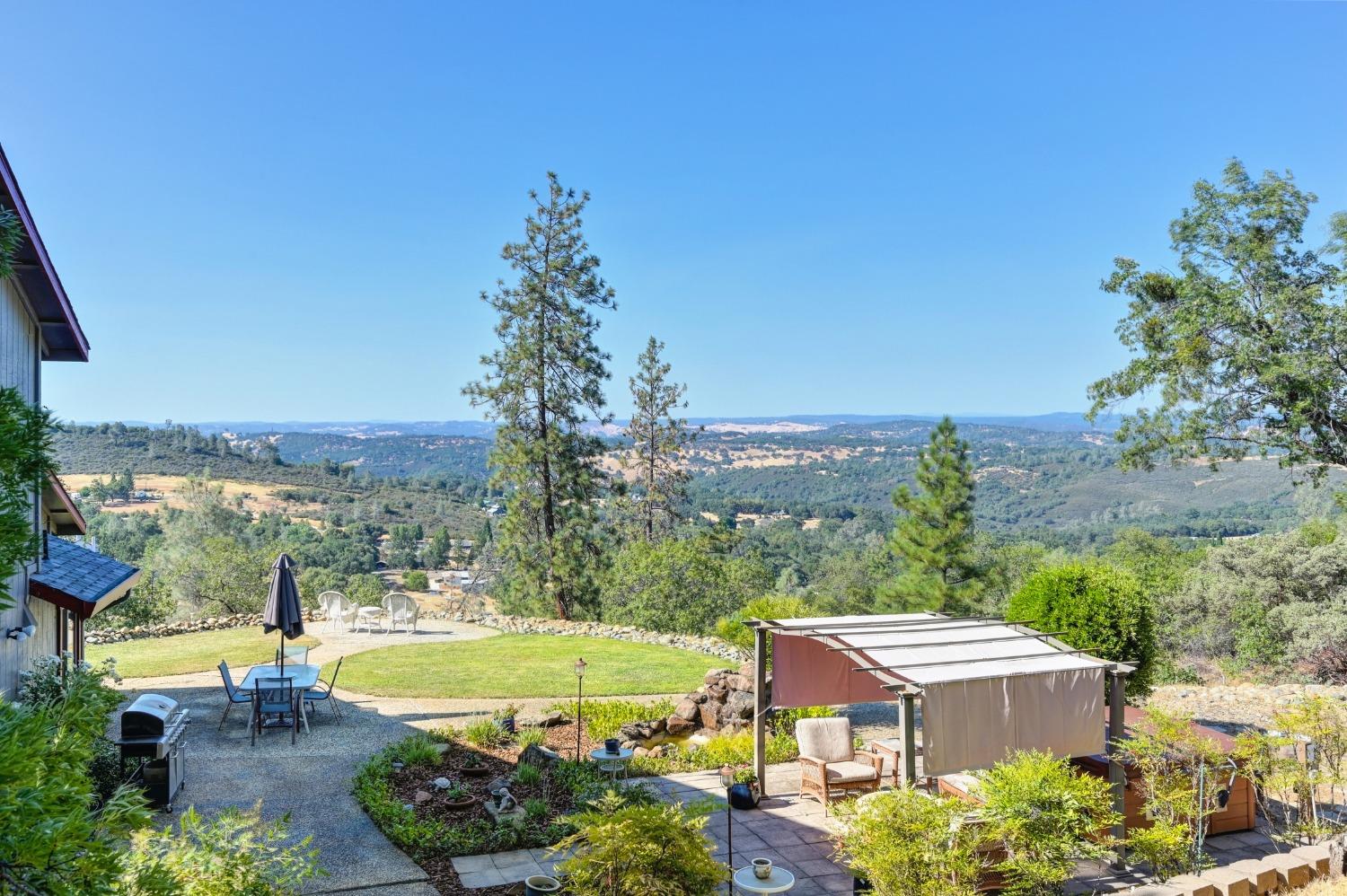 Detail Gallery Image 30 of 81 For 3472 See View Court, Rescue,  CA 95672 - 4 Beds | 3 Baths