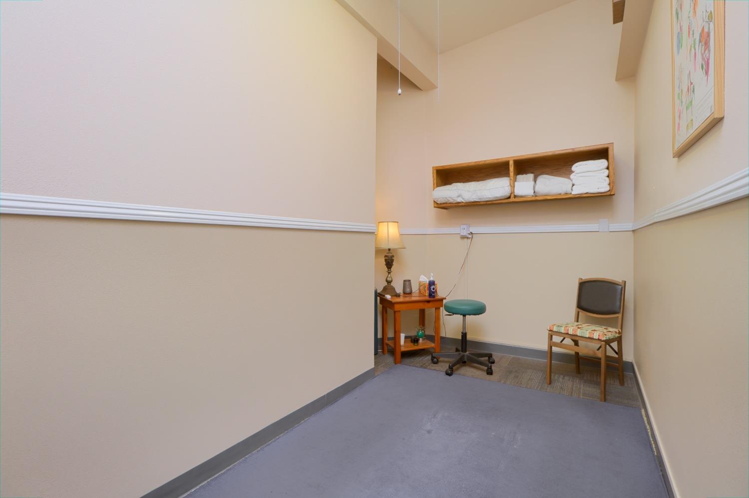 Detail Gallery Image 23 of 44 For 720 Main St #B,  Woodland,  CA 95695 - – Beds | – Baths