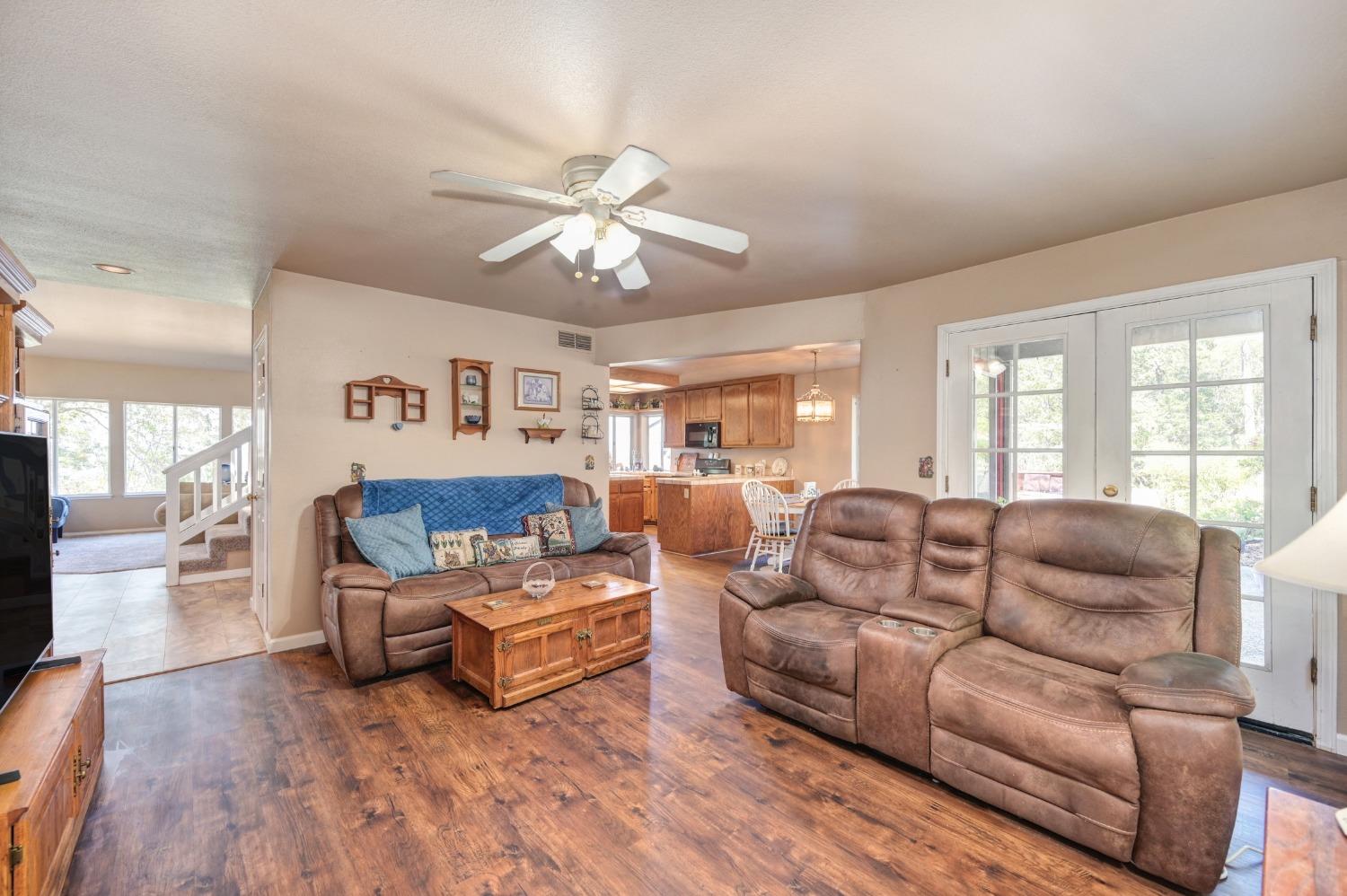 Detail Gallery Image 46 of 81 For 3472 See View Court, Rescue,  CA 95672 - 4 Beds | 3 Baths