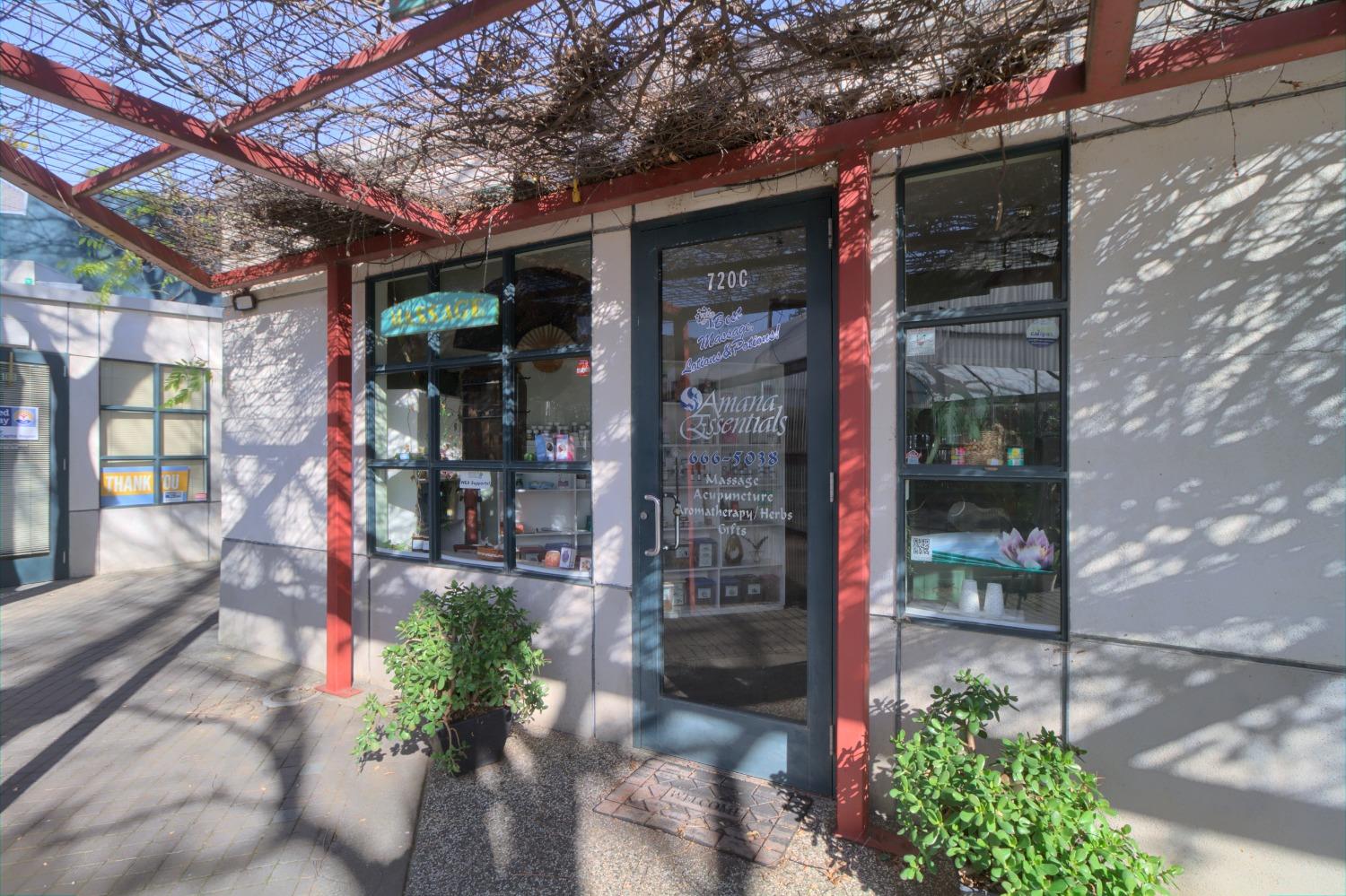Detail Gallery Image 34 of 44 For 720 Main St #B,  Woodland,  CA 95695 - – Beds | – Baths