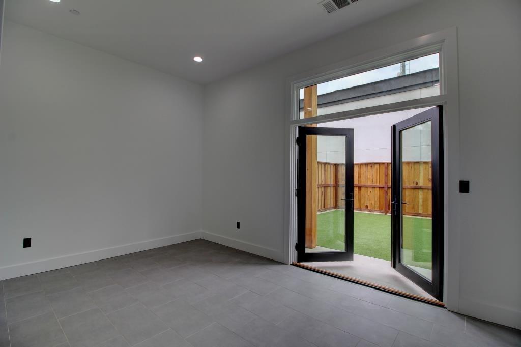 Detail Gallery Image 33 of 79 For 1526 Third Street, Escalon,  CA 95320 - 3 Beds | 3 Baths