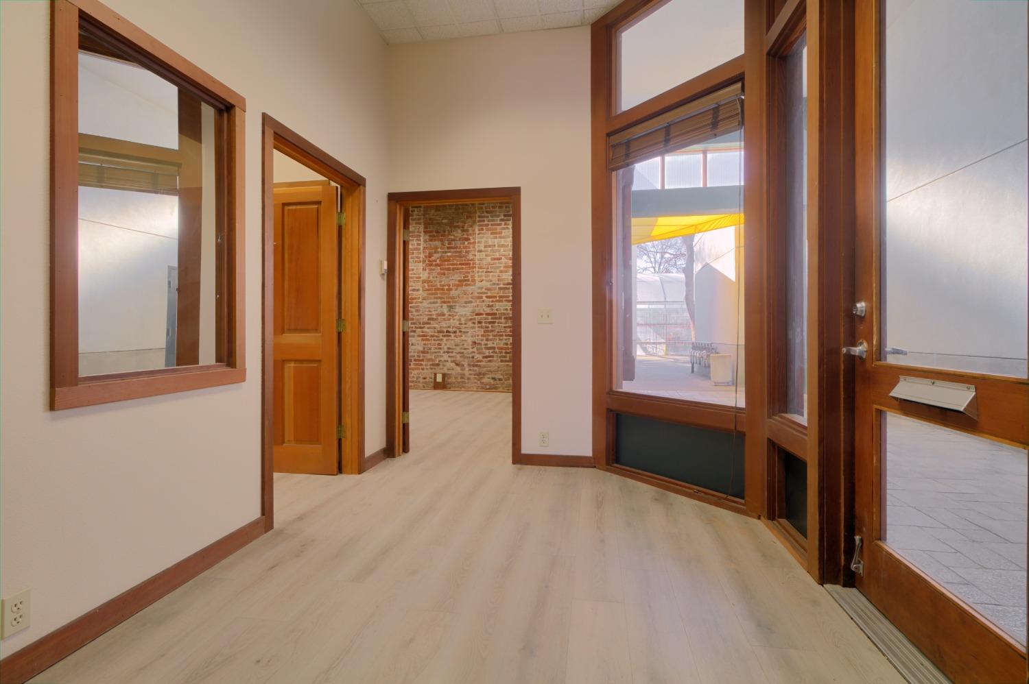 Detail Gallery Image 3 of 20 For 720 Main St #C,  Woodland,  CA 95695 - – Beds | – Baths