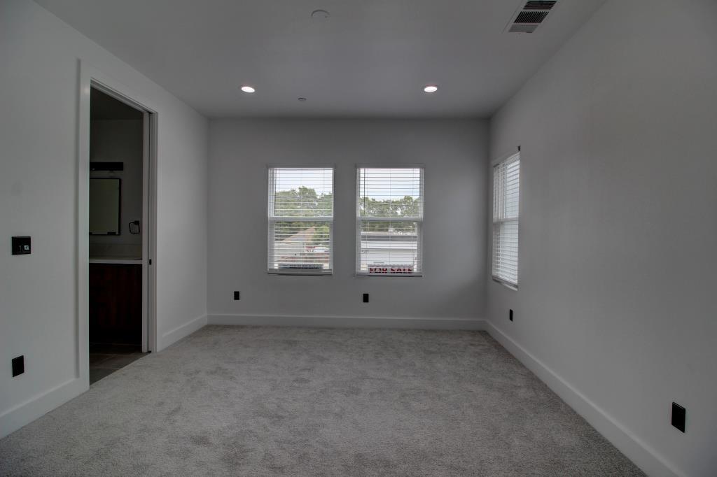 Detail Gallery Image 42 of 79 For 1526 Third Street, Escalon,  CA 95320 - 3 Beds | 3 Baths