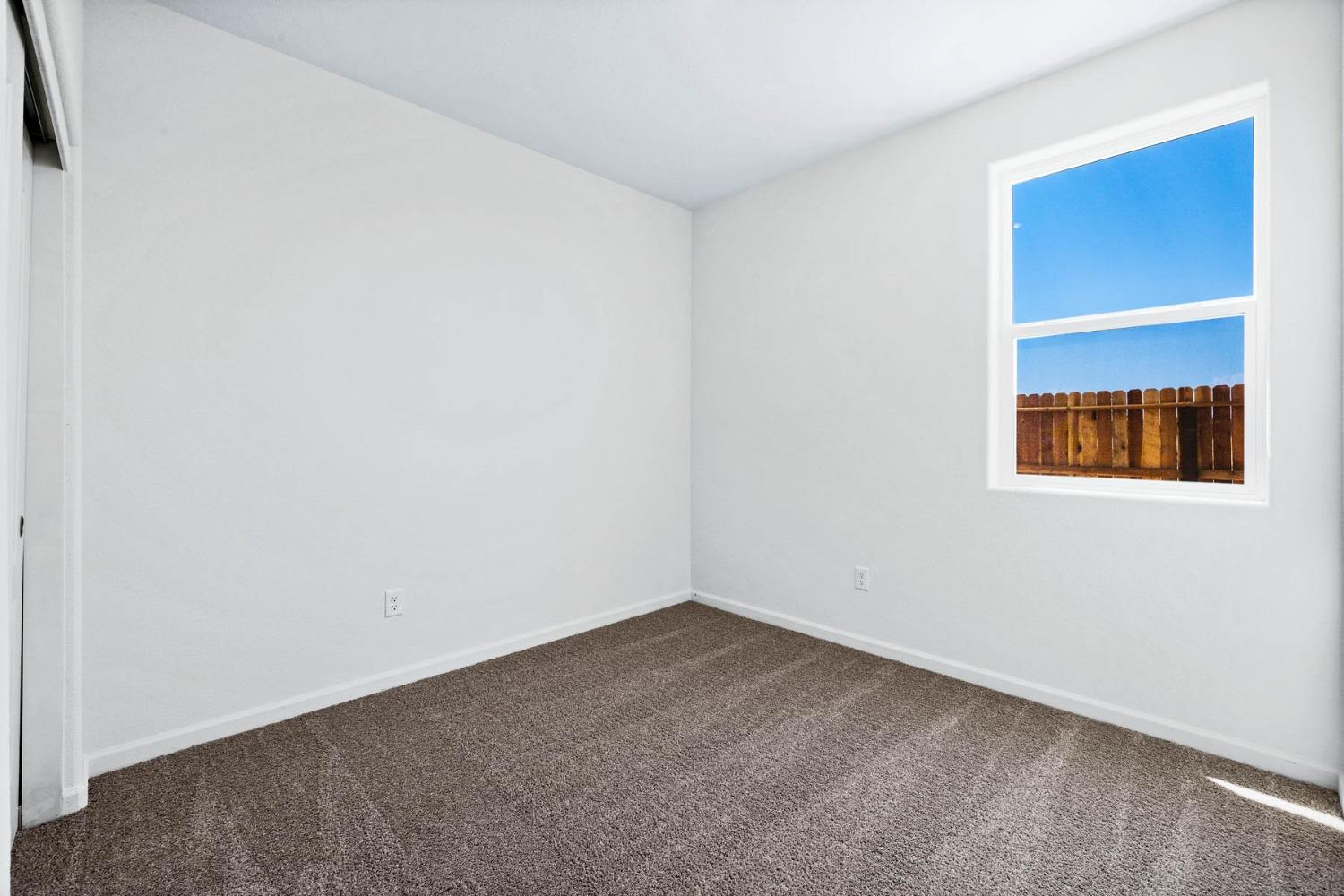 Detail Gallery Image 6 of 18 For 2151 Rita Ct, Linda,  CA 95901 - 5 Beds | 3 Baths