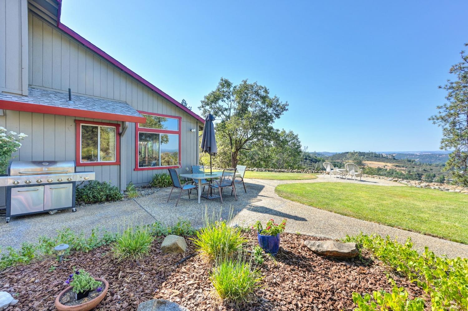 Detail Gallery Image 20 of 81 For 3472 See View Court, Rescue,  CA 95672 - 4 Beds | 3 Baths