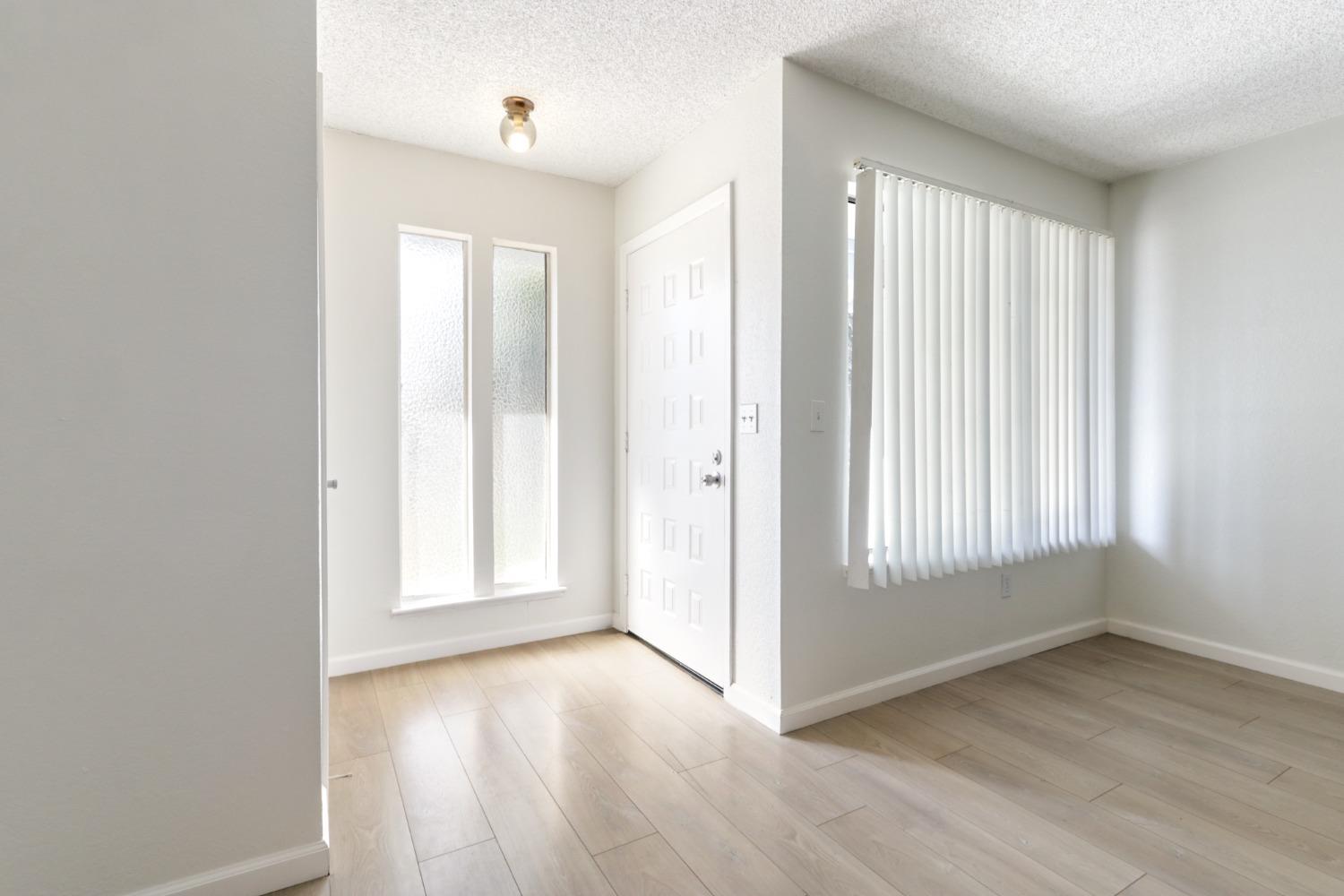 Deville Oaks Way, Citrus Heights, California image 6