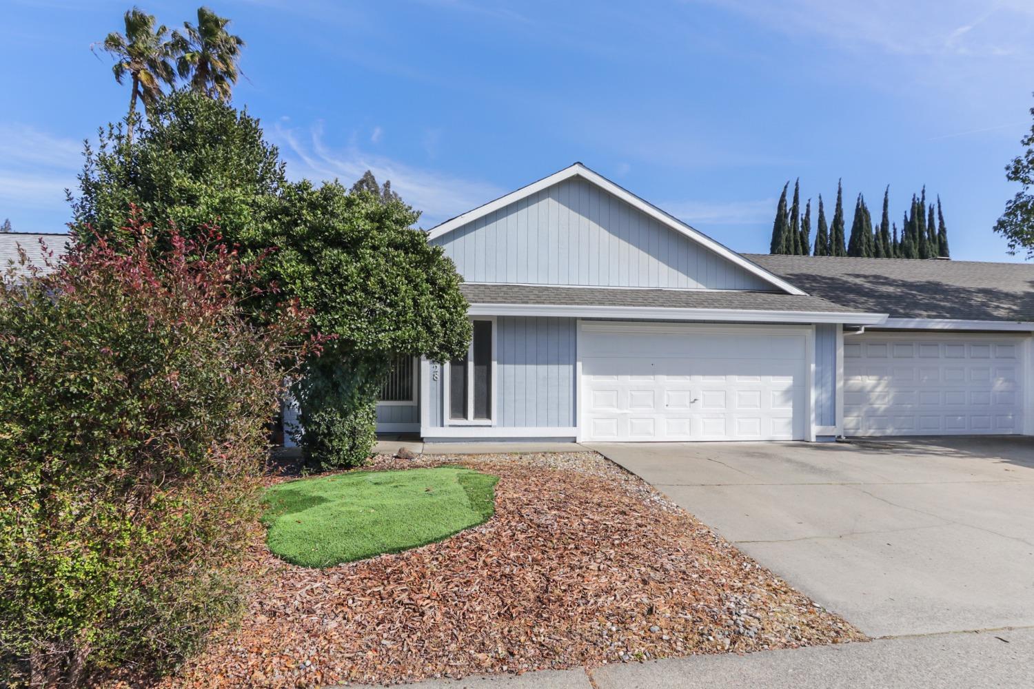 Deville Oaks Way, Citrus Heights, California image 2