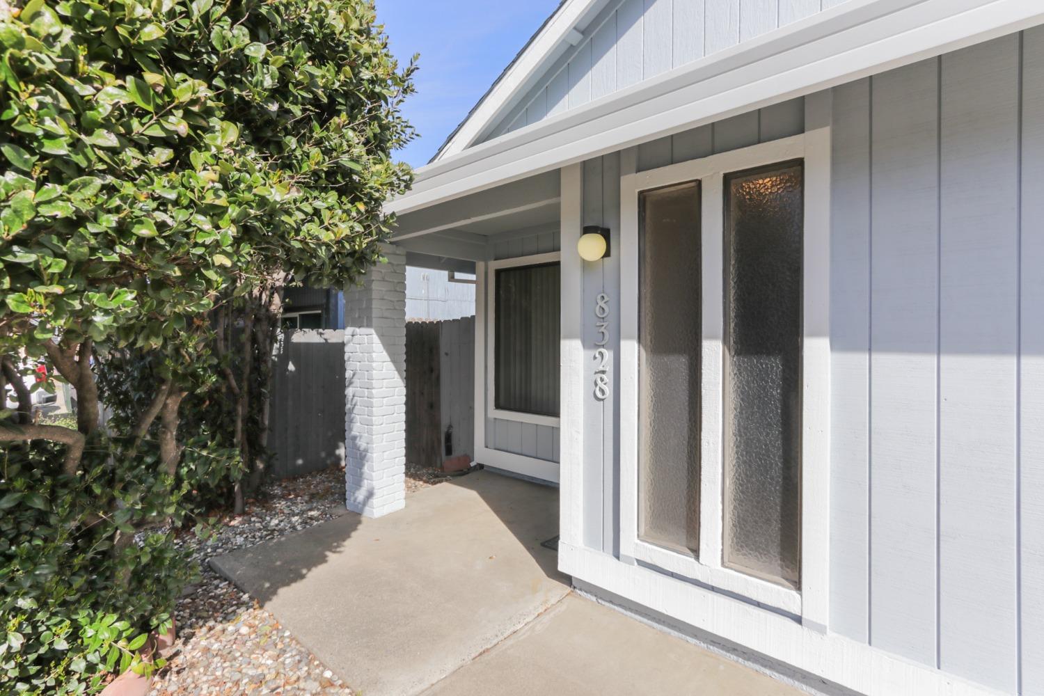 Deville Oaks Way, Citrus Heights, California image 3