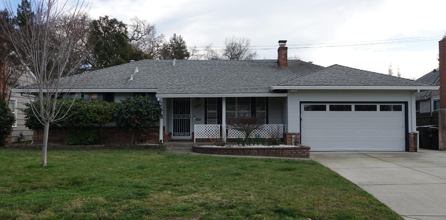 Detail Gallery Image 1 of 1 For 2036 Maryal Dr, Sacramento,  CA 95864 - 3 Beds | 1 Baths