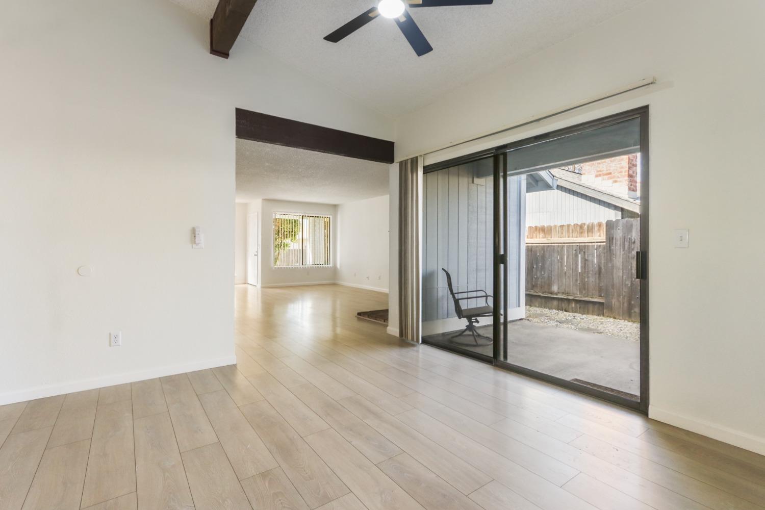 Deville Oaks Way, Citrus Heights, California image 20