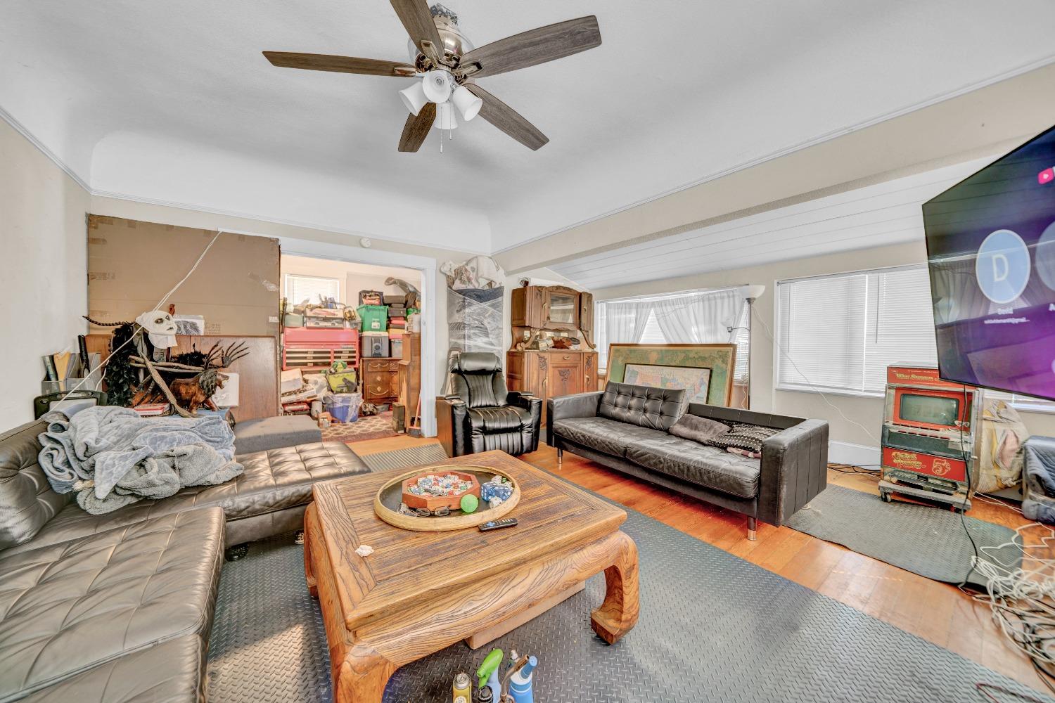 Everett St, Alameda, California image 32