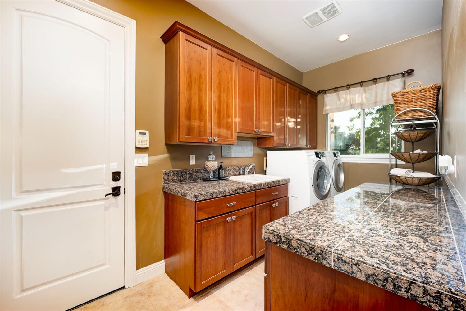 Lennox Drive, El Dorado Hills, California image 43