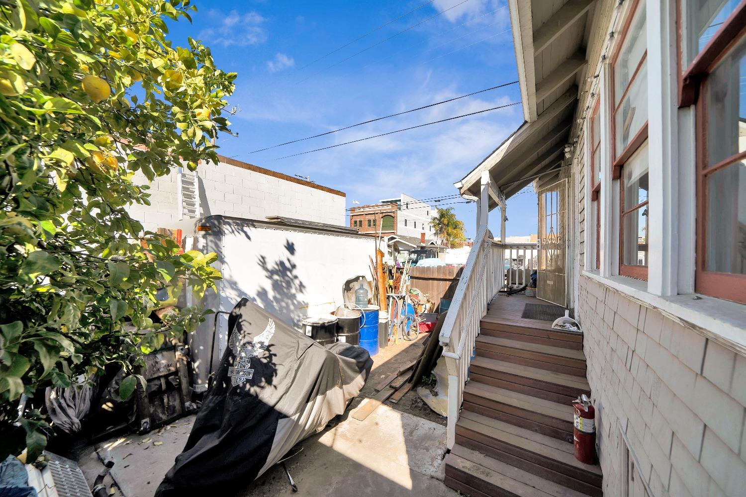 Everett St, Alameda, California image 14